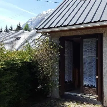Maison Vue Montagne Avec Jardin Oz