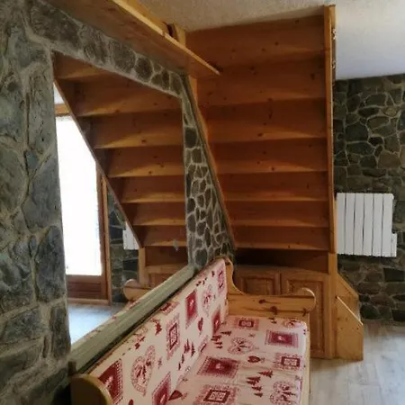 Maison Vue Montagne Avec Jardin *
